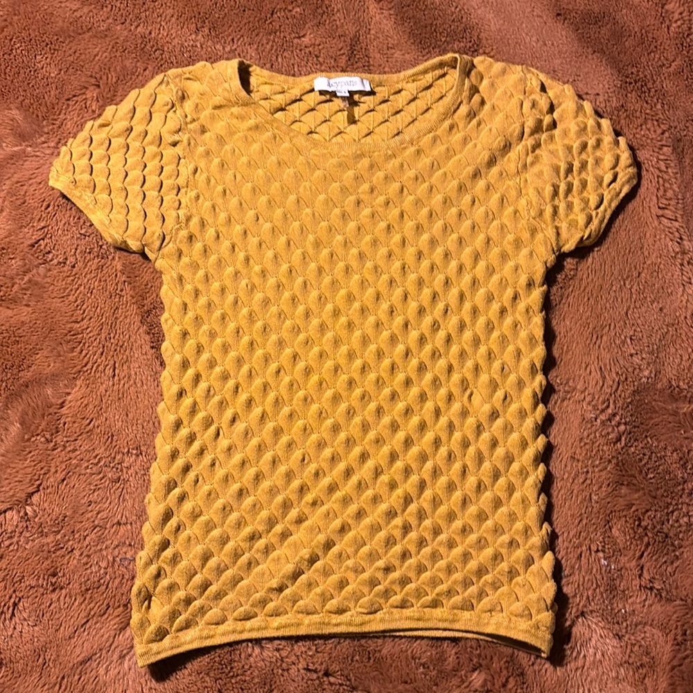 Lucy Paris Textured Mustard Yelloww Short Sleeved Top